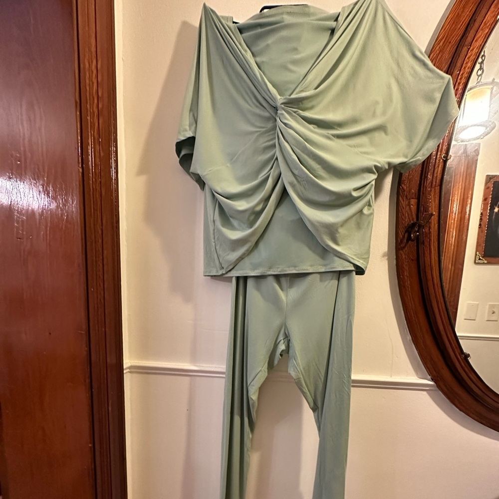 Pant Set